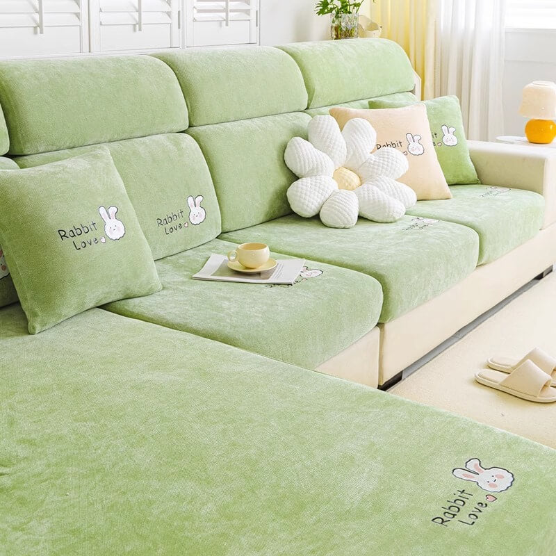 Four-Season Universal Cartoon Chenille Sofa Cover, Non-Slip, All-Inclusive