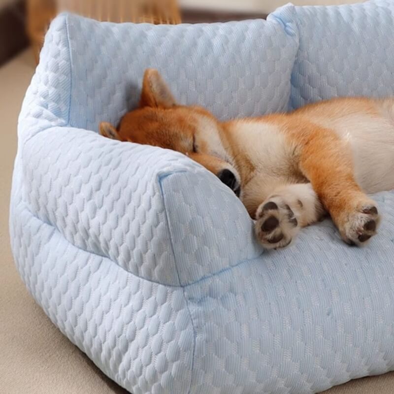 Cama refrescante de seda helada para mascotas, transpirable y lavable.