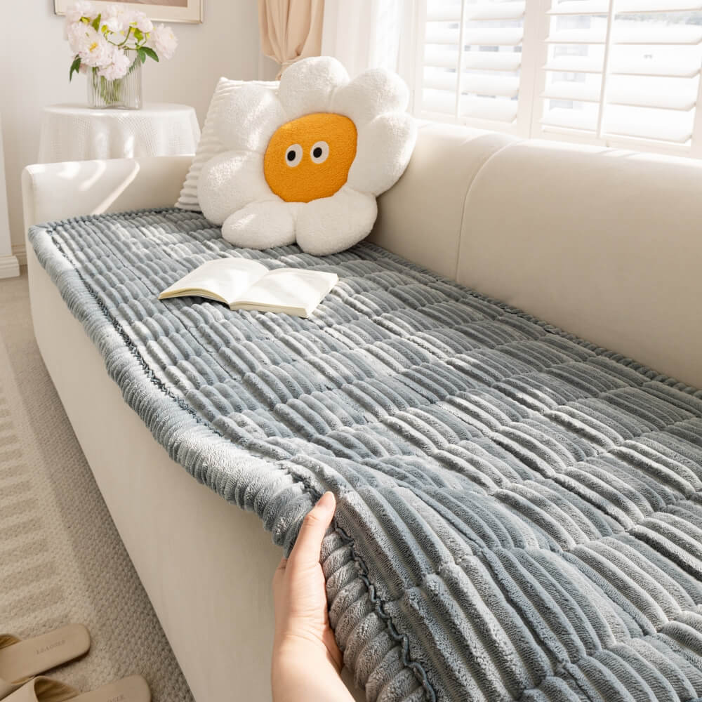 Lazy Soft Flannel Breathable Non-Slip Pet Mat Sofa Protector