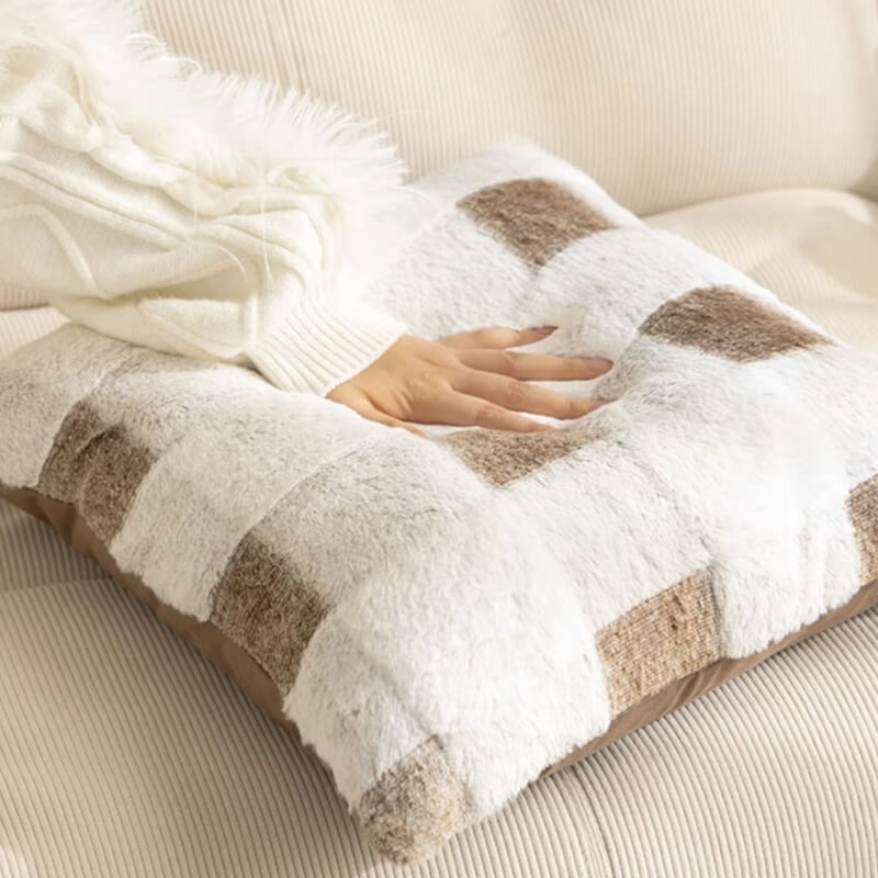 Ultra-Soft Plush Checkerboard Sofa Protector Cover - Full-Cover Furniture Mat for Couch Protection