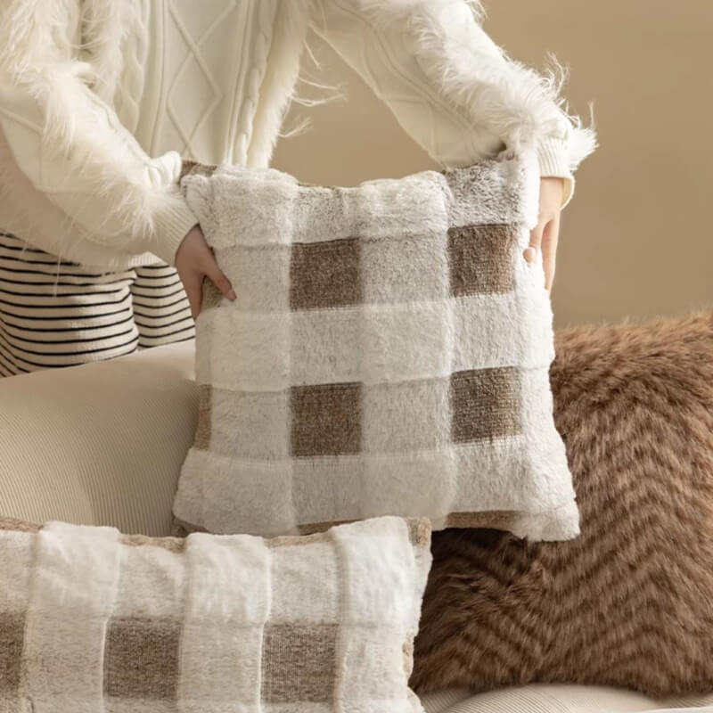 Ultra-Soft Plush Checkerboard Sofa Protector Cover - Full-Cover Furniture Mat for Couch Protection