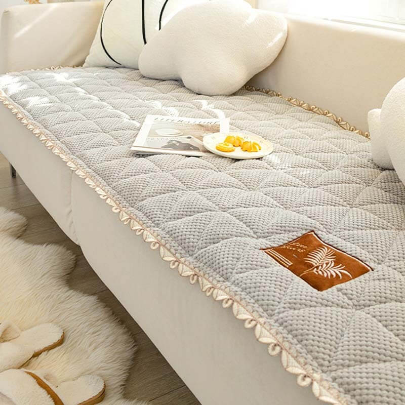 Bread-Shaped Chenille Non-Slip Sofa Cover