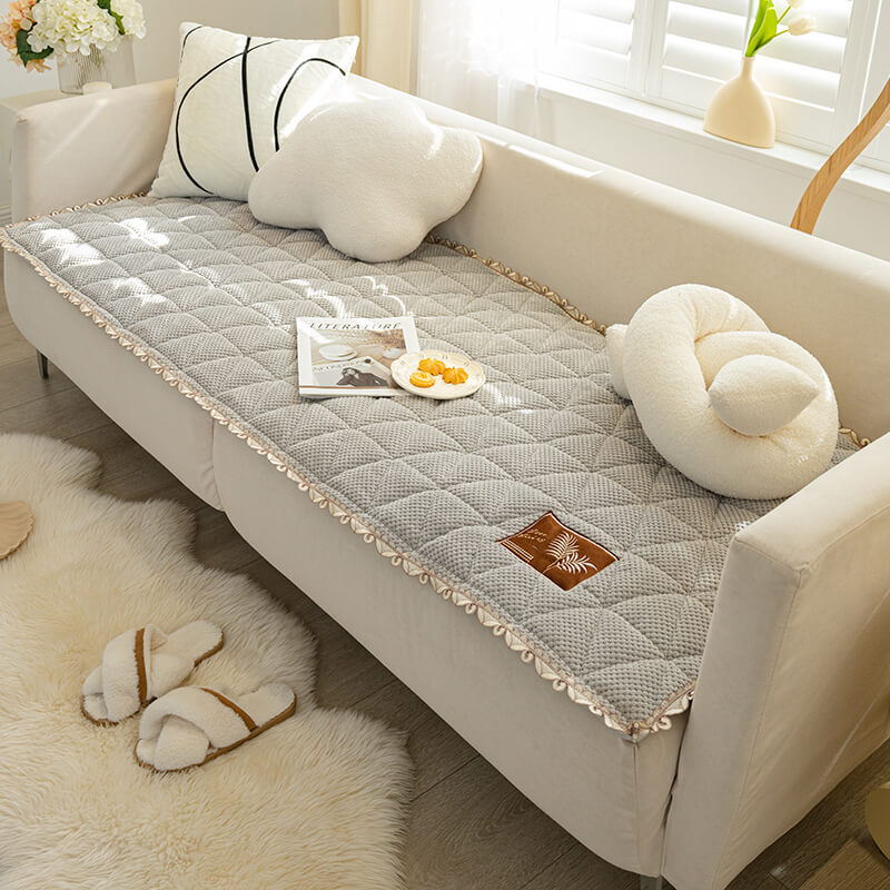 Bread-Shaped Chenille Non-Slip Sofa Cover