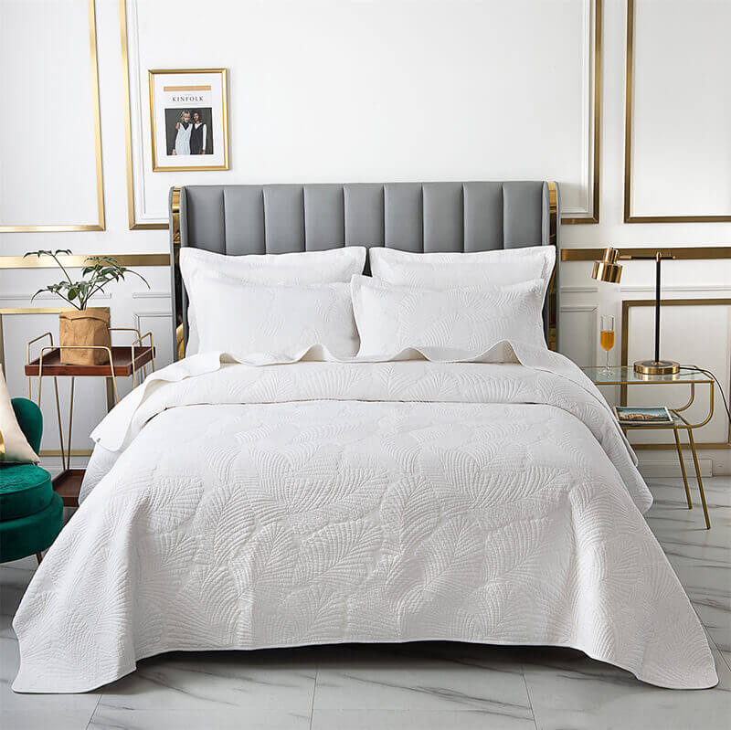 Solid Color Leaves Double-Sided Embroidery Bed Cover, European Style Minimalist Cotton Luxury Three-Piece Set