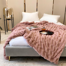 Light Luxury Sofa Blanket Warm Padded Cover Blanket